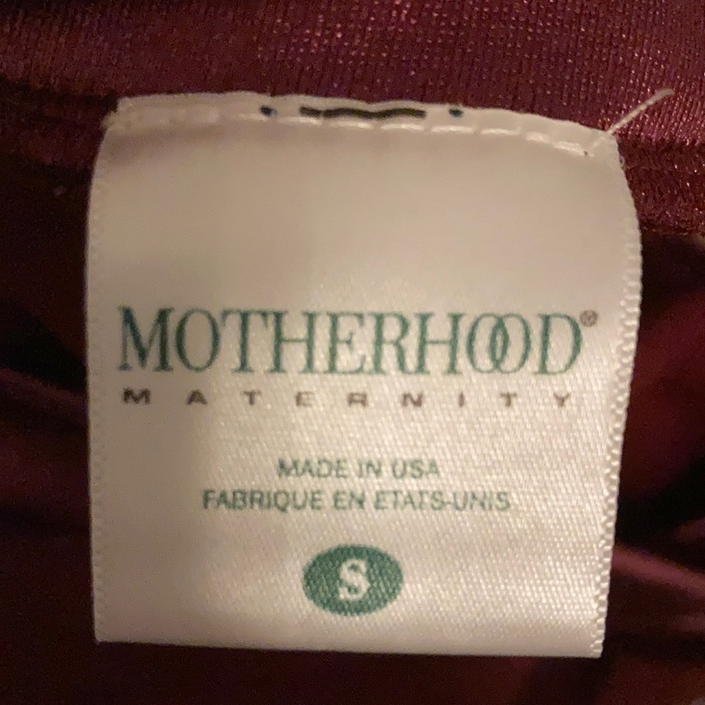 Sleeveless maternity top. - Picture 3 of 5